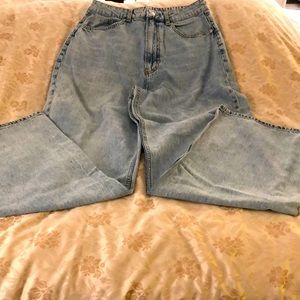 Like New - Divided by H&M wide-leg jeans, size 8, light wash